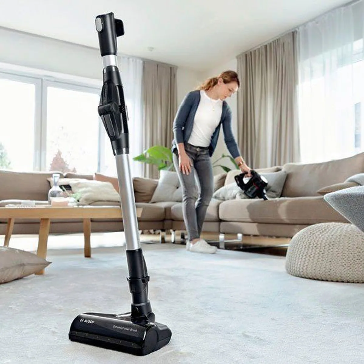 BOSCH Unlimited 7 BKS711XXL Akku-Staubsauger, 33% längere Laufzeit, 66.000 U/min, LED-Beleuchtung Dieses Produkt der Marke BOSCH wird von uns als 4