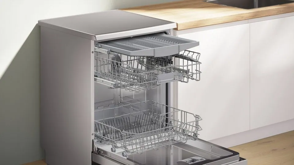 BOSCH Standgeschirrspüler Serie 2 SMS2HVI02E, 14 Maßgedecke, Intensivprogramm, Besteckschublade Dieses Produkt der Marke BOSCH wird von uns als 3