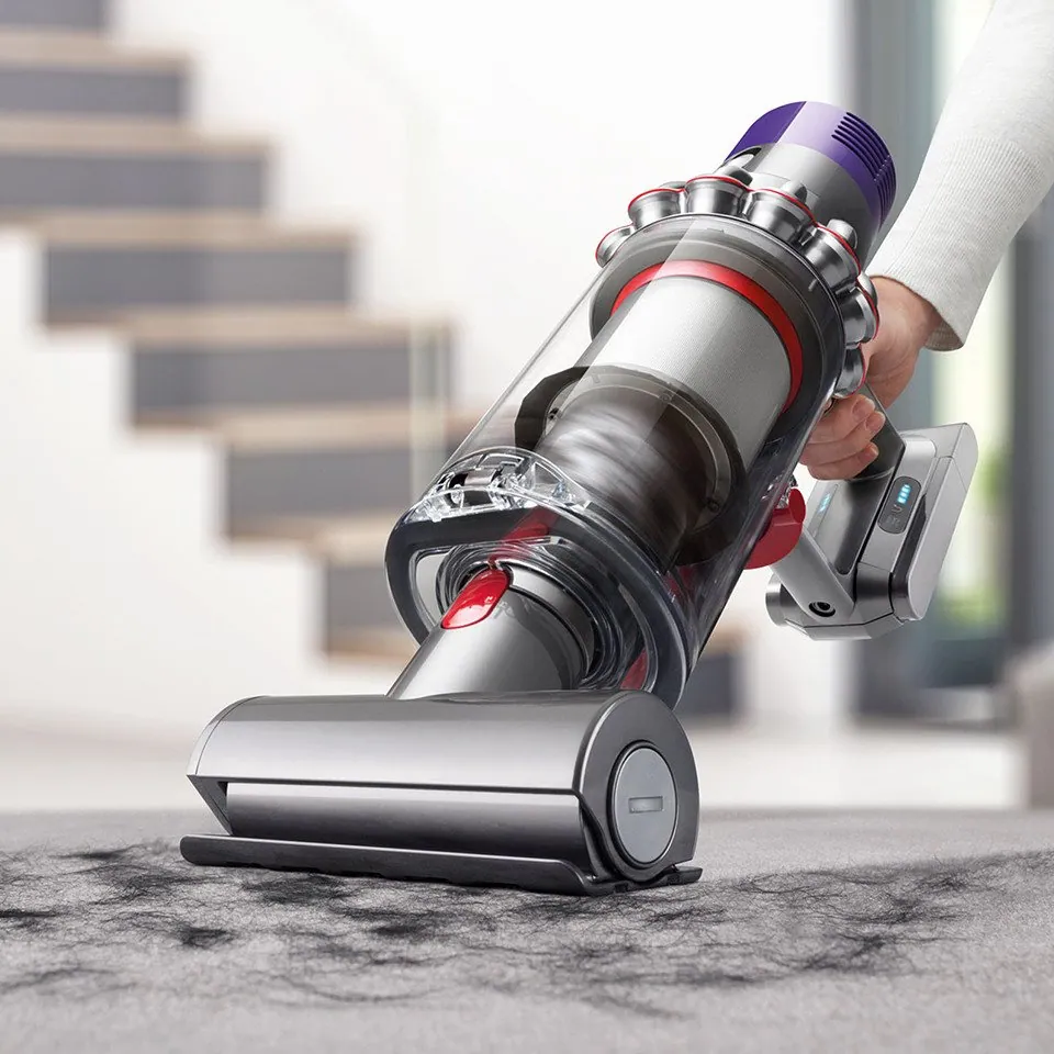 Dyson V10 Absolute Akku-Staubsauger, starke Saugleistung, lange Laufzeit, beutellos Dieses Produkt der Marke DYSON wird von uns als unabhängigem 5