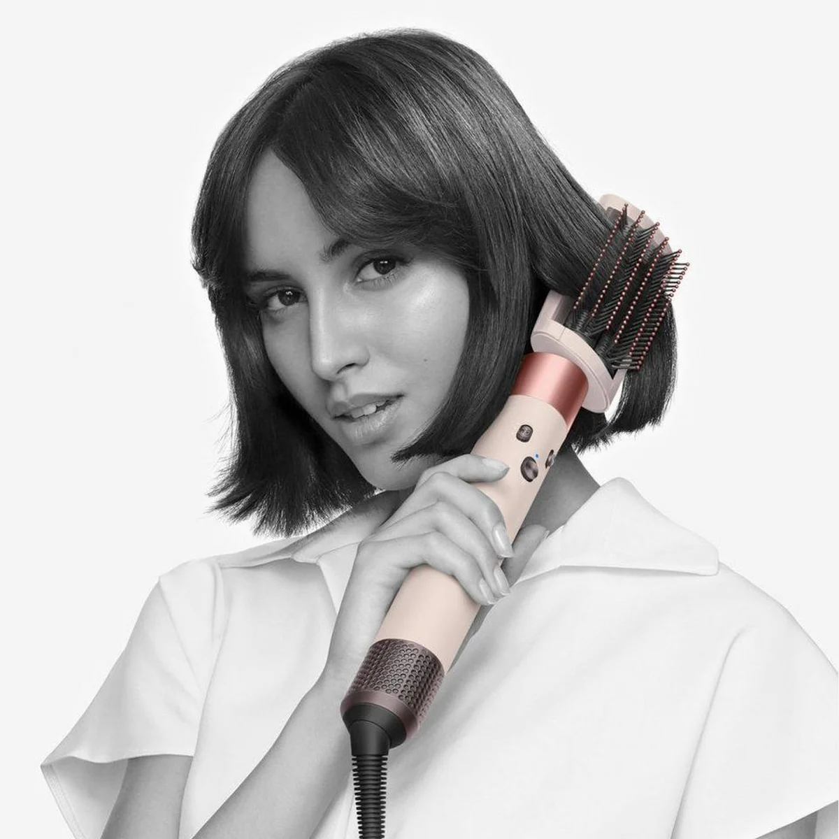 DYSON Airwrap i.d. Multi-Haarstyler, Trocknen, Locken, Stylen Dieses Produkt der Marke DYSON wird von uns als unabhängigem Händler vertrieben. Wir 3