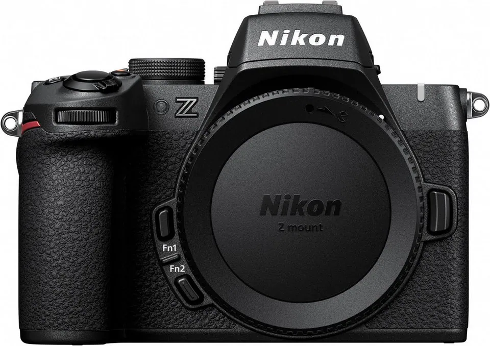 Nikon Z50II Kit, 2 Zoomobjektive, Bildstabilisator Dieses Produkt der Marke Nikon wird von uns als unabhängigem Händler vertrieben. Wir sind kein 4