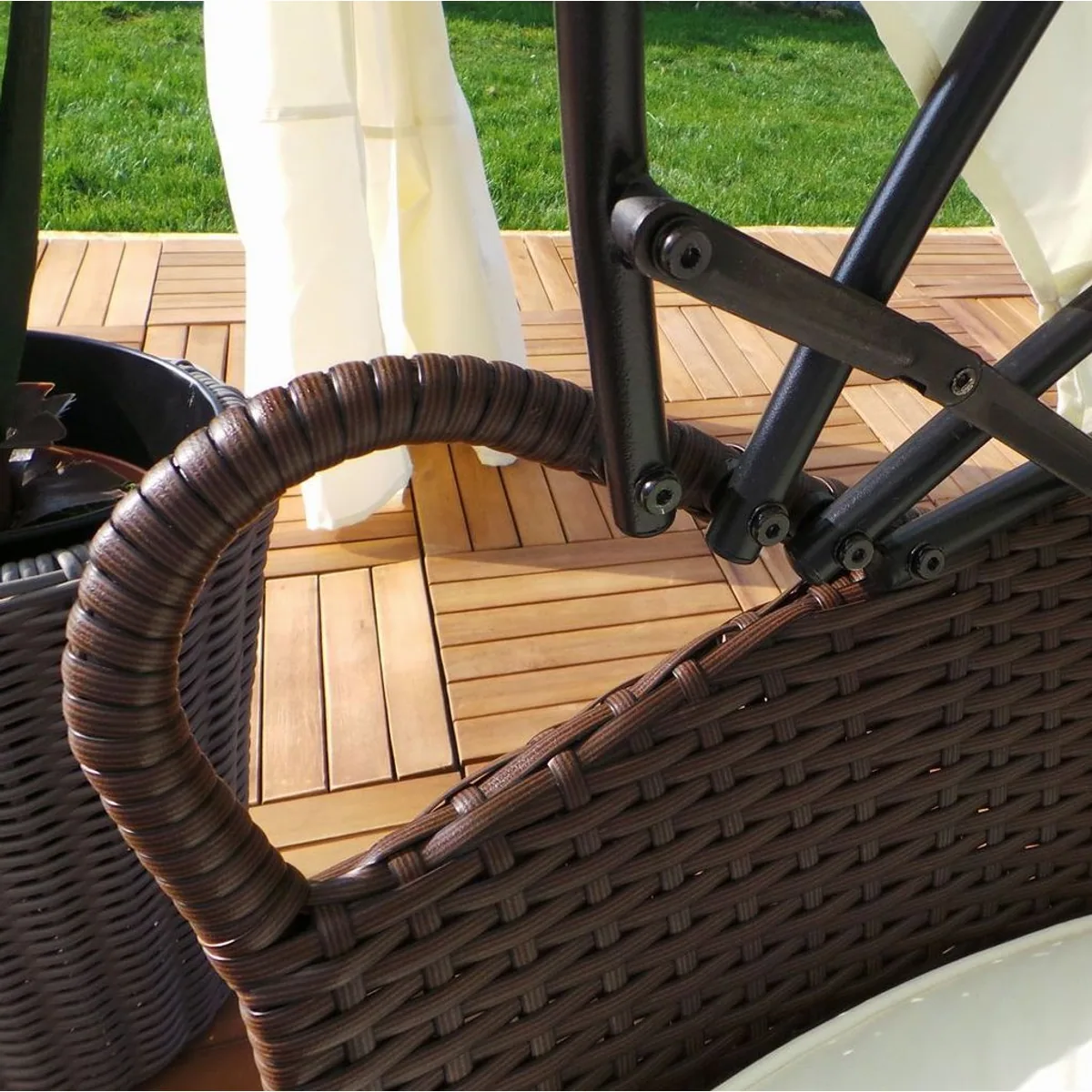 Swing&Harmonie RI-2101 Sonneninsel, 210 cm Durchmesser, LED-Beleuchtung, abnehmbarer Bezug 4